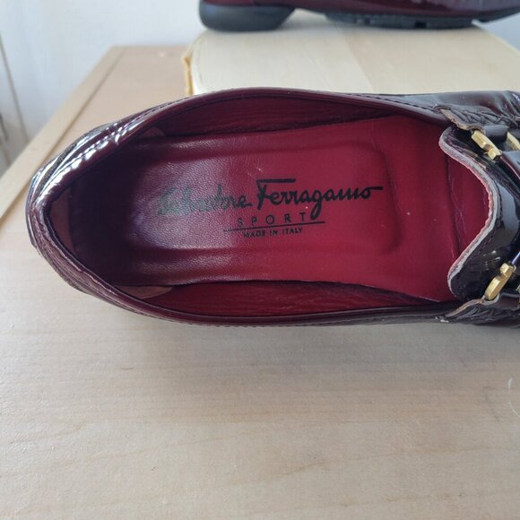 Salvatore Ferragamo Sport Women’s Leather Loafers (Size: 7½) - Picture 7 of 14